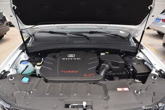 2016款众泰T600 2.0T自动尊贵型运动版