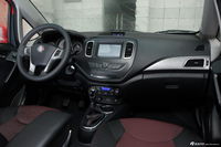 2014款英伦金刚两厢1.5L手动尊贵型