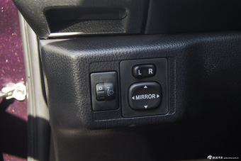 2014款威驰1.5L自动智臻版