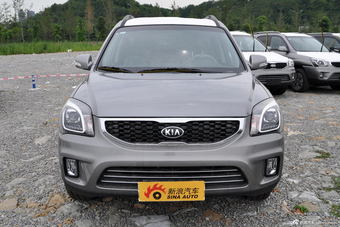 2013款狮跑2.0L GLS自动两驱版