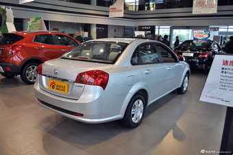 2013款凯越1.5L手动经典型 钛银