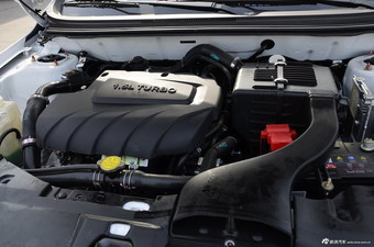 2014款东南V5菱致1.5T手动锐控版实拍