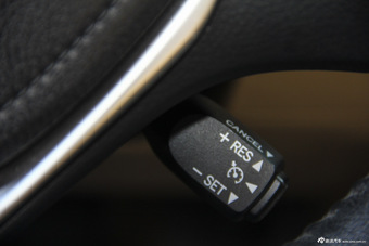 2014款卡罗拉1.6L自动GLX-i导航版