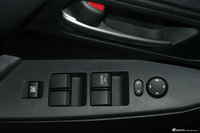 2012款马自达3星聘2厢