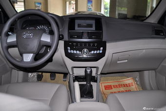 2015款力帆720 1.5L手动尊贵型 国V图片