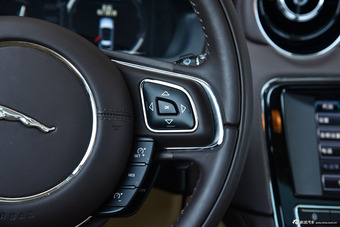 2015款捷豹XJL 3.0 SC典雅商务80周年典藏版