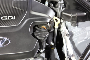 2008款劳恩斯BH330舒适版引擎