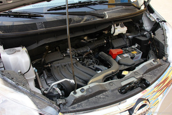 2014款NV200 1.6L CVT尊贵型国IV到店实拍