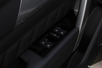 2016款哈弗H2 1.5T自动两驱豪华型