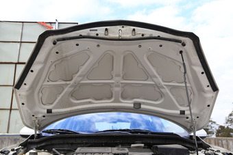 2015款马自达3星骋1.6L自动两厢精英型