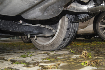 2016款马自达3昂克赛拉2.0L自动两厢旗舰型