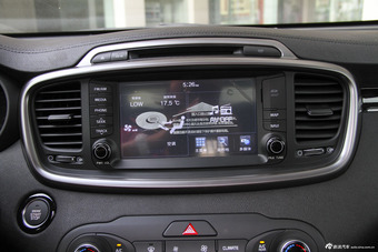 2015款索兰托L 2.4L自动汽油四驱精英版 7座 国5