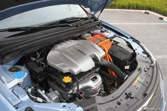 2014款荣威550 Plug-in插电式混动