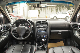 2012款圣达菲1.8T手动汽油舒适型图片