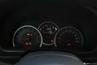 2015款吉姆尼到店实拍