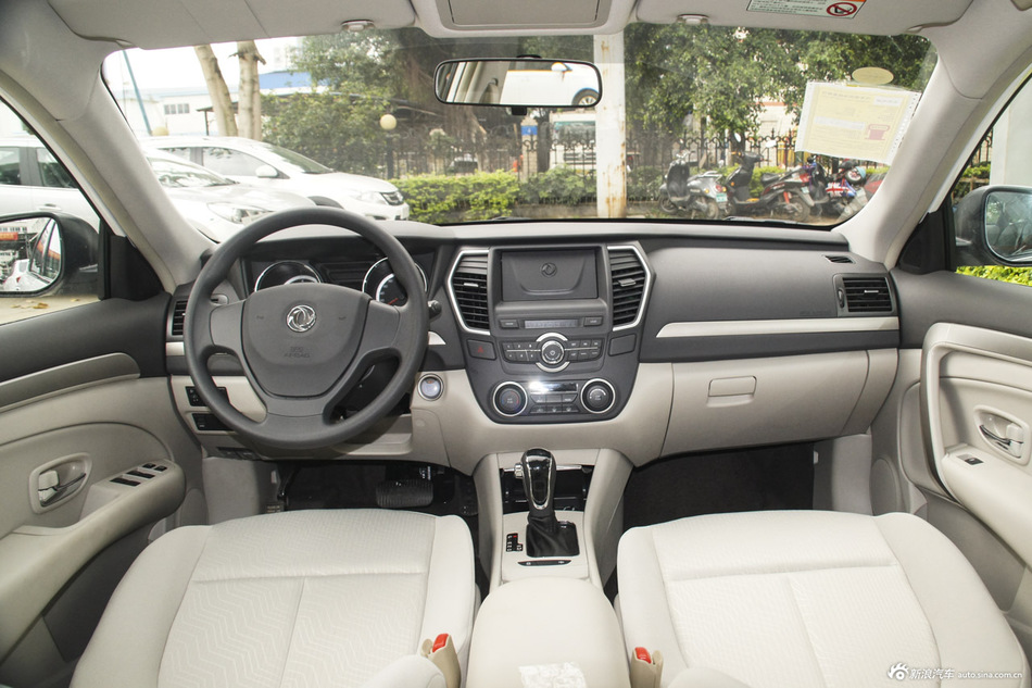 2016款风神A60 1.5L自动豪华型