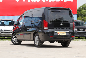 2013款瑞风M5 2.0T自动公务版