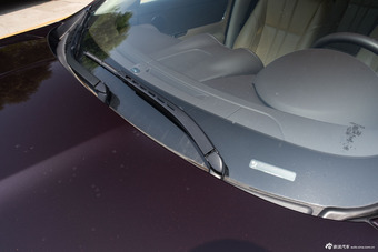 2015款捷豹XJL 3.0 SC典雅商务80周年典藏版