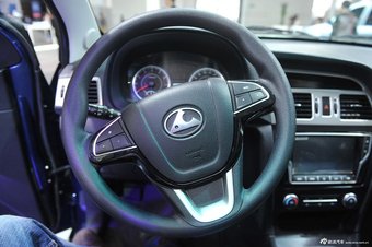 2014款飞腾C5 1.5T自动两驱豪华型