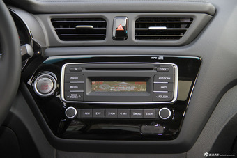 2015款起亚K2 1.6L自动Premium三厢