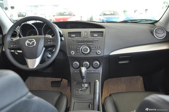 2012款马自达3星骋两厢2.0L自动豪华型图片