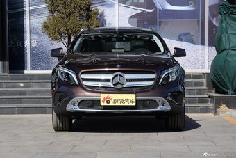 2016款奔驰GLA级 GLA220 2.0T自动 4MATIC豪华型