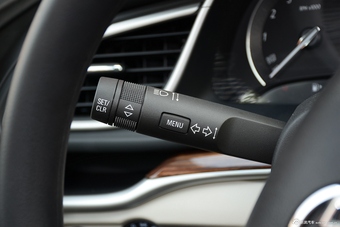 2016款英朗1.5L自动豪华型15N