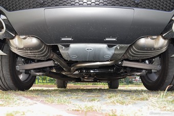 2016款奥迪Q5 2.0T自动40TFSI 特别版