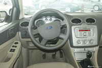 2012款福克斯经典两厢