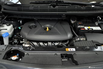 2013款佳乐 2.0L自动舒适版7座 国IV图片