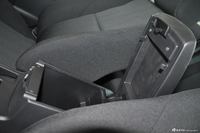 2013款马自达3星骋三厢1.6L手动精英型