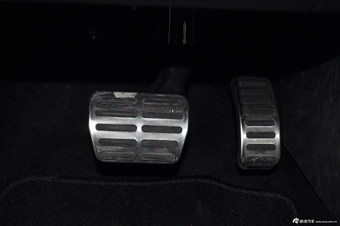 2012款POLO 1.4TSI GTI极地白