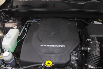 2015款猎豹CS10 2.0T手动新锐版