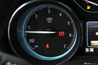 2016款昂科威2.0T自动四驱精英型28T