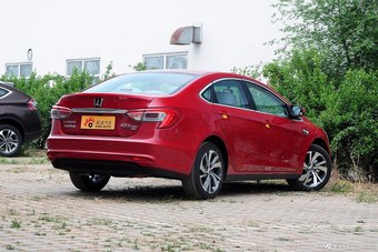 2015款纳5 1.8T自动旗舰型