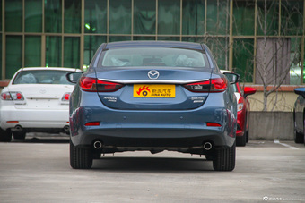 2015款阿特兹2.0L自动蓝天豪华版