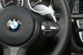 2015款宝马3系328i M运动型