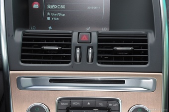 2016款沃尔沃XC60 2.0T T5智行版