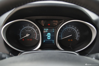 2015款传祺GS5 Super 2.0L自动两驱舒适版