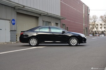 2015款凯美瑞2.0G豪华版