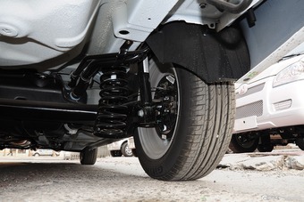 2015款奇瑞E3 1.5L手动实尚版