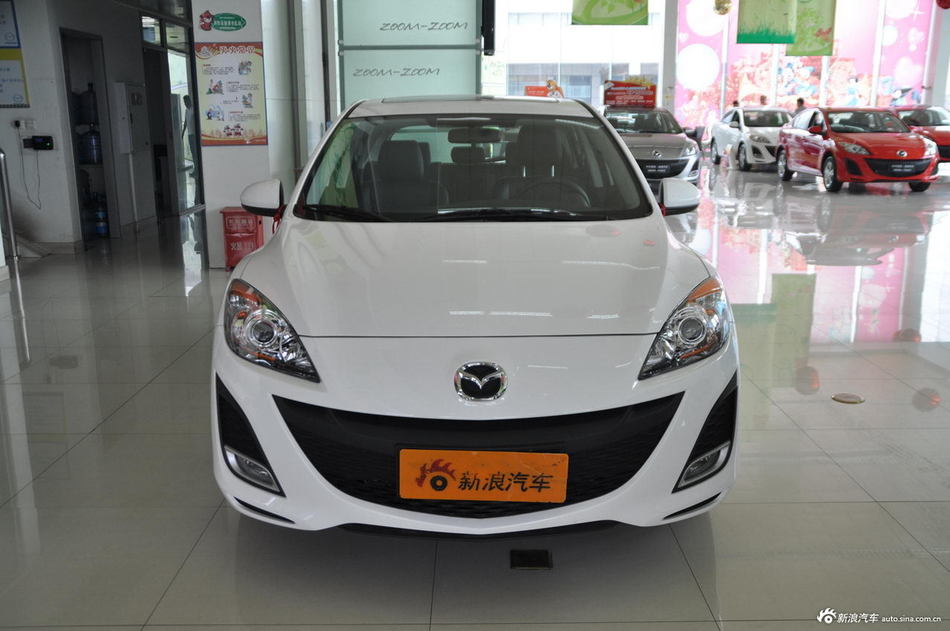 2013款马自达3星骋两厢1.6L自动精英型