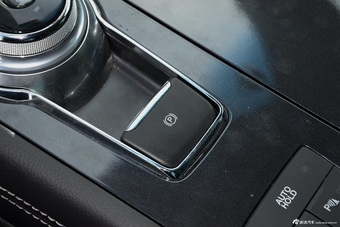 2015款金牛座2.7T自动旗舰型