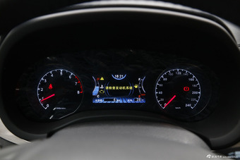 2016款比亚迪宋1.5TI手动豪华型