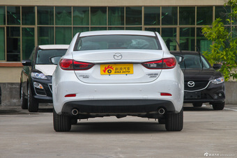 2015款阿特兹2.0L自动蓝天豪华版