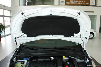 2014款标致2008 1.6L自动时尚型到店实拍