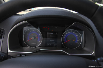 2016款吉利帝豪1.3T自动三厢向上版