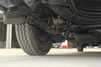 2016款金杯阁瑞斯2.0L手动快运舒适型