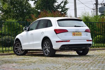 2016款奥迪Q5 2.0T自动40TFSI 特别版