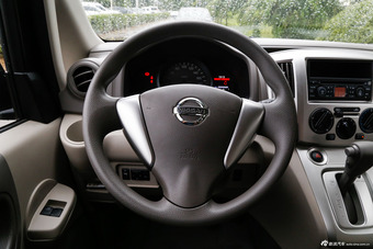 2014款NV200 1.6L自动尊贵型 国V